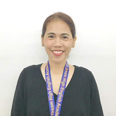 https://intergate.online/wp-content/uploads/2025/09/instructor_06.jpg